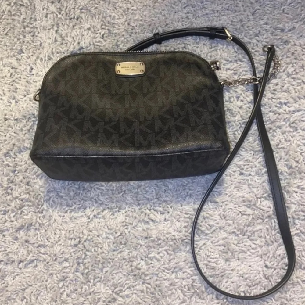 ❌SOLD❌Michael Kors Crossbody